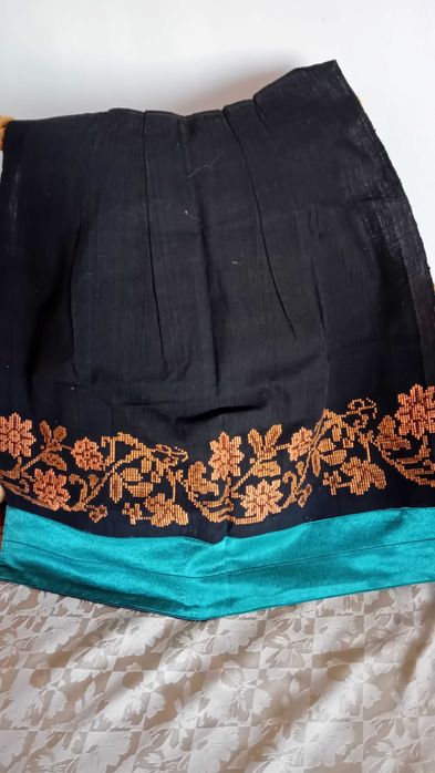 Тъкани престилки и възглавница