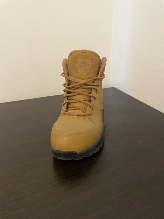 Adidasi/Ghete Nike Manoa marimea 39