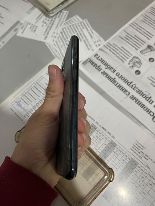 iPhone 11 pro 64ГБ