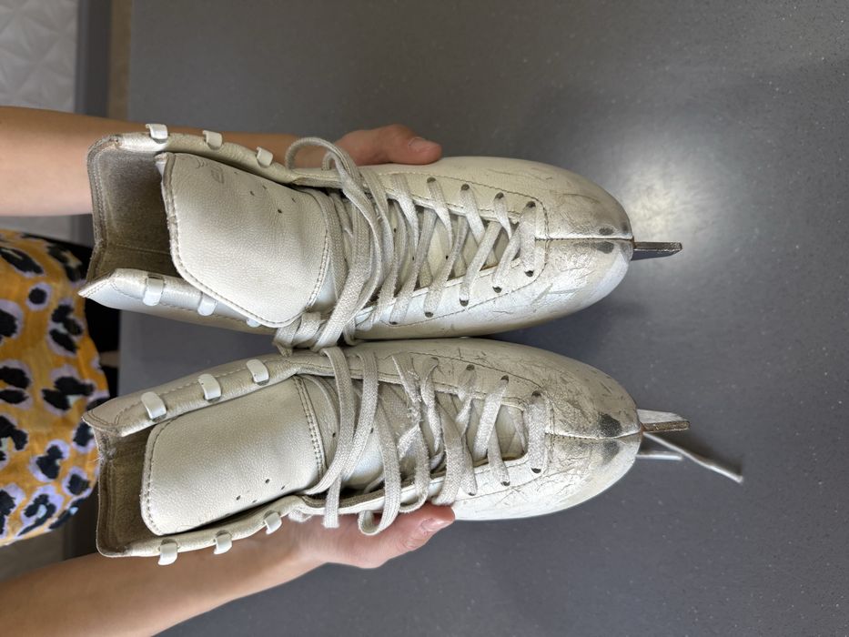 Коньки для фигурного катания ADEA