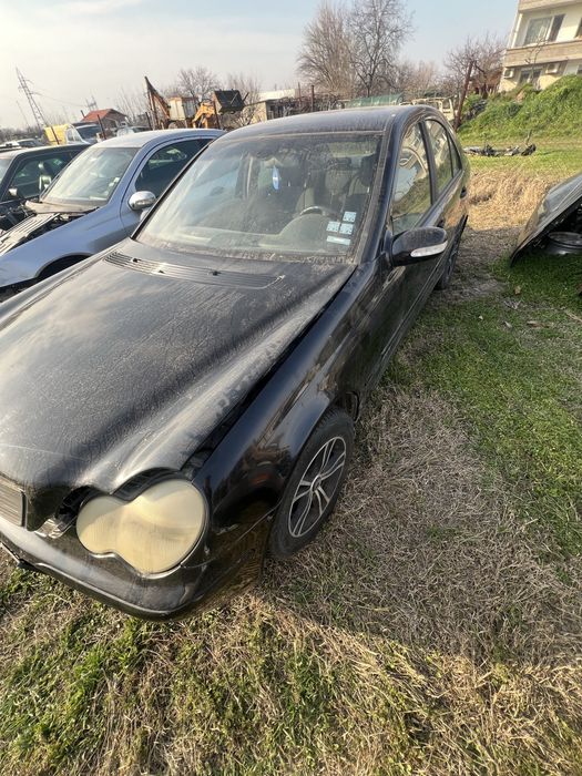 Mercedes w203 за части