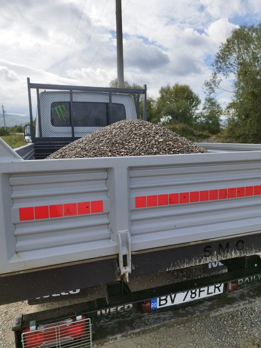 Balastru ,nisip,piatra gabioane ,mărgăritar.