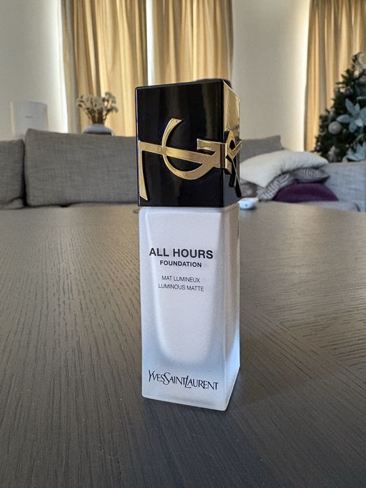 Yves saint laurent фон дьо тен