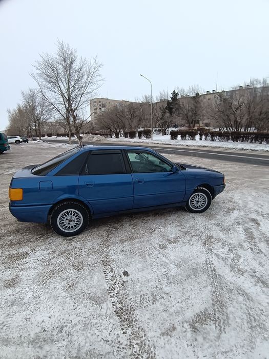 Продам ауди 80 б3