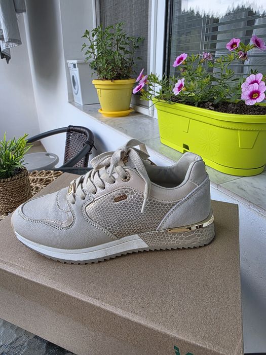 Дамски сникърси Mexx 36 номер