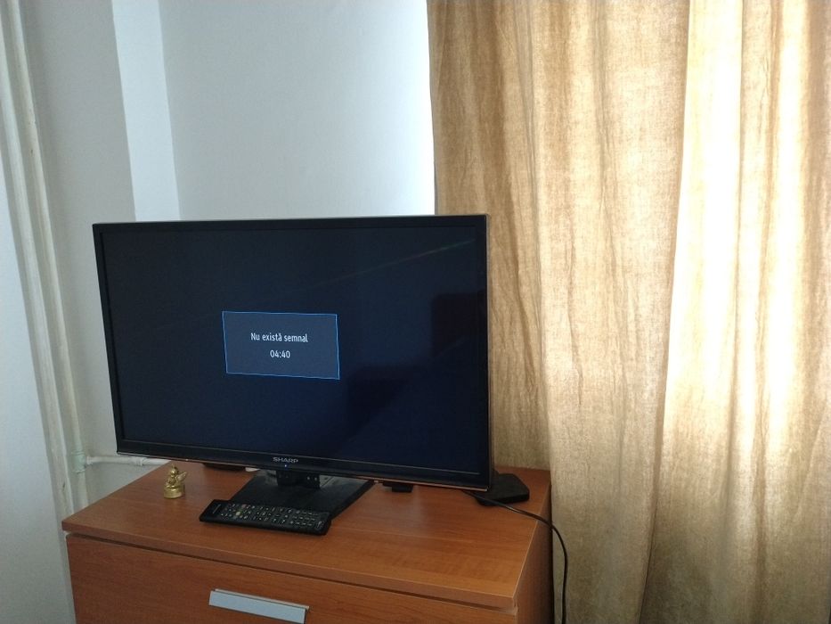 Televizor Sharp  lcd/ diagonala 80 cm