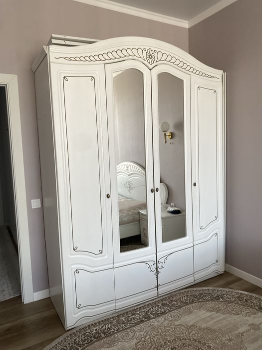 Спальный гарнитур Луиза 6.