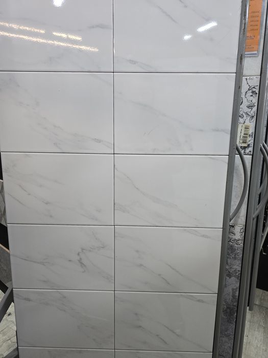 Белая Плитка кафель 20на30