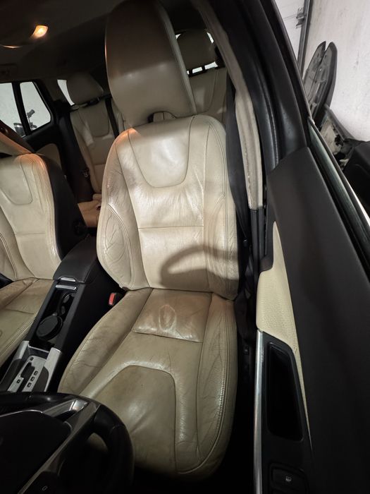 Ел. Салон за Volvo V60 2011