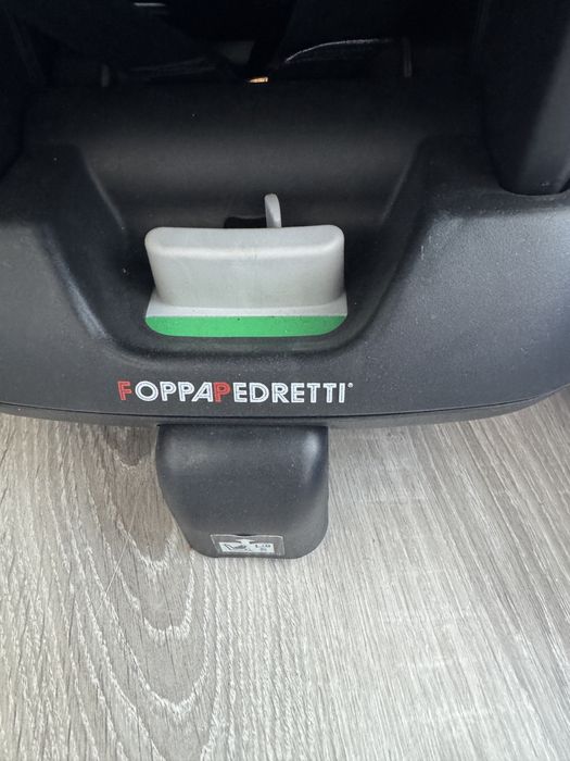 Столче за кола за бебе