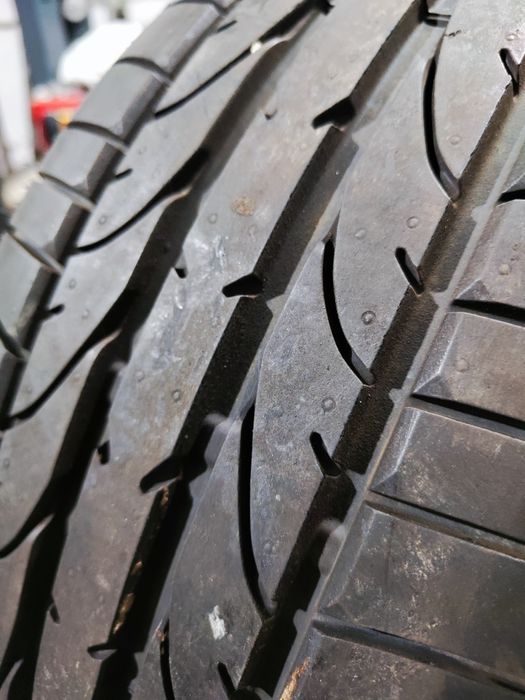 2 бр летни гуми 225/50/16 Bridgestone