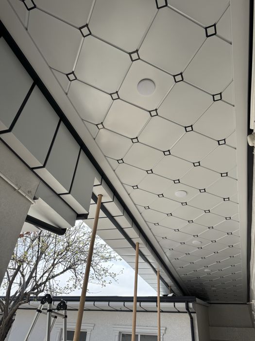 Tunikabond, Tunikafon