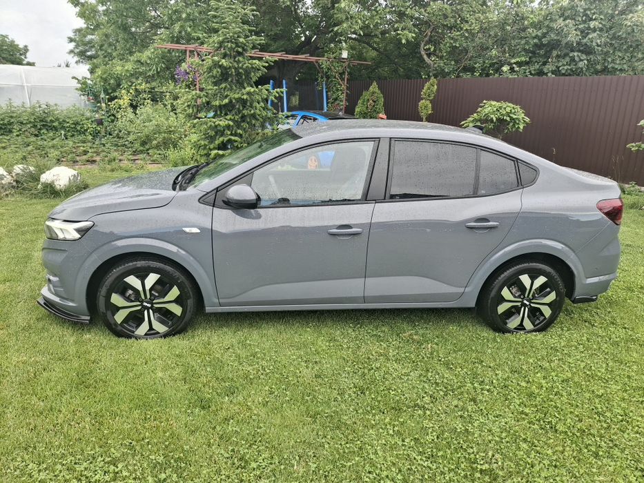 DACIA Logan 2024 — imagine 2
