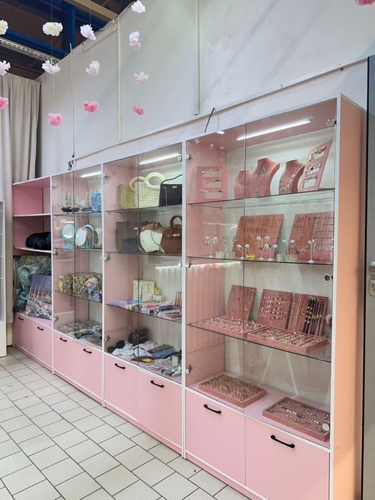 Продам торговое оборудование