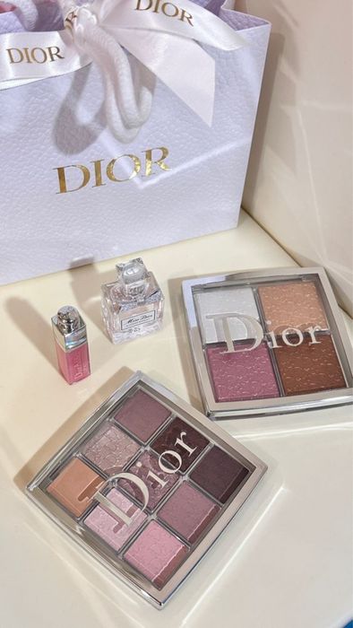 Dior косметика уходывйи косметикала