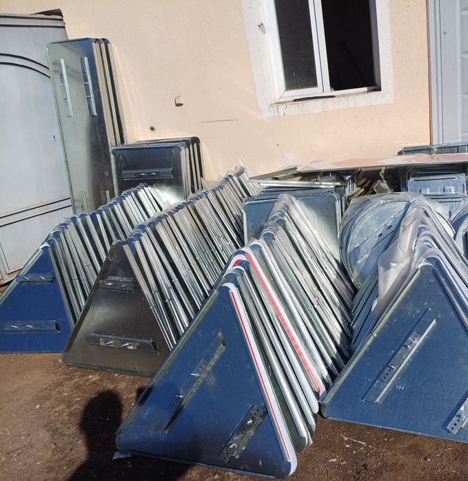 Дорожные знаки в наличии 60x60 70x70 90x90