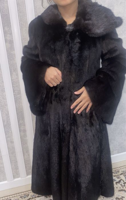 Шуба норковая черная
