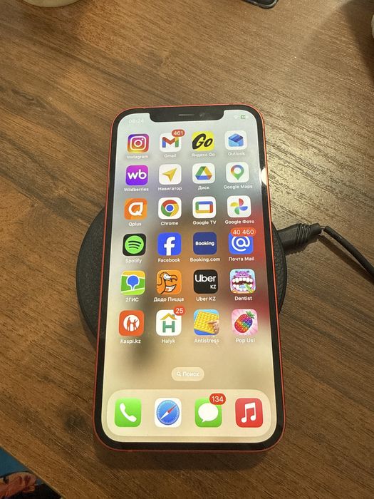 Айфон 12 128 красный б/у