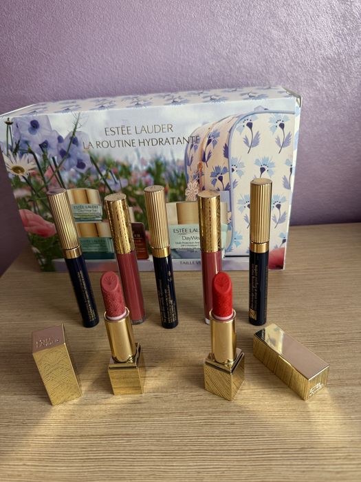 Estee lauder-козметични чанти