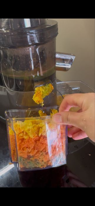 ШНЕКОВАЯ соковыжималка