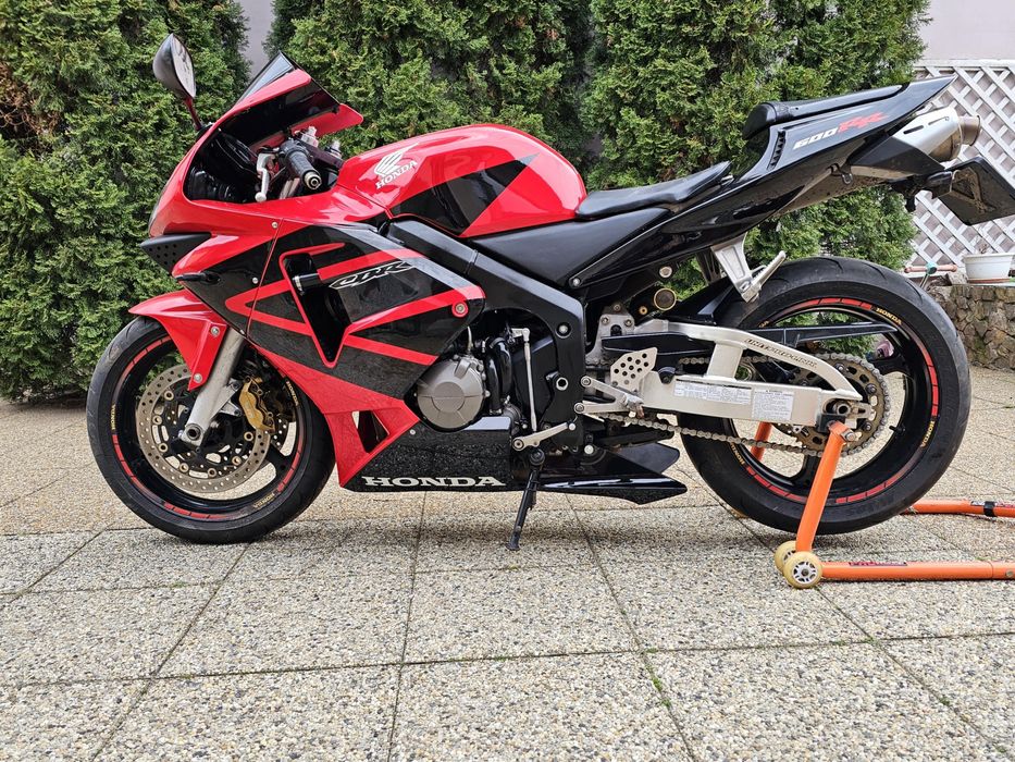Vand Honda cbr600rr pc37
