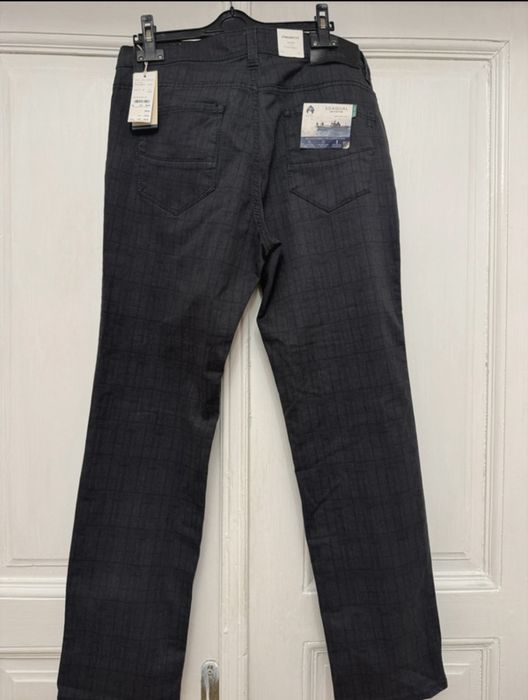 Pantaloni eleganti denim, Brax, marimea 34/30, negru cu carouri.