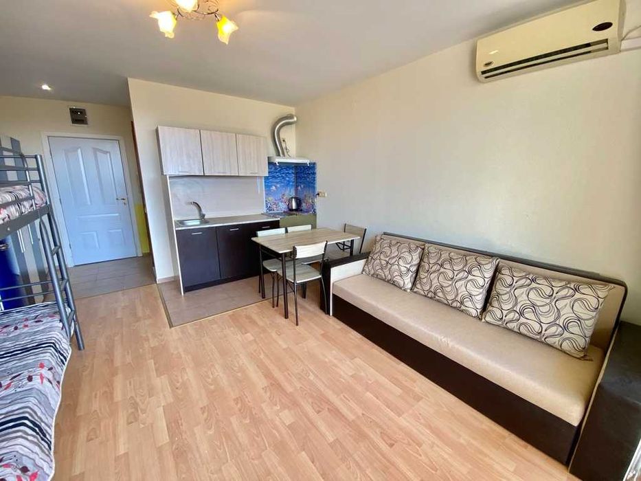 Продава се Едностаен апартамент в к.к. Слънчев бряг - 40 кв.м за 702 €/кв.м - Снимка #2