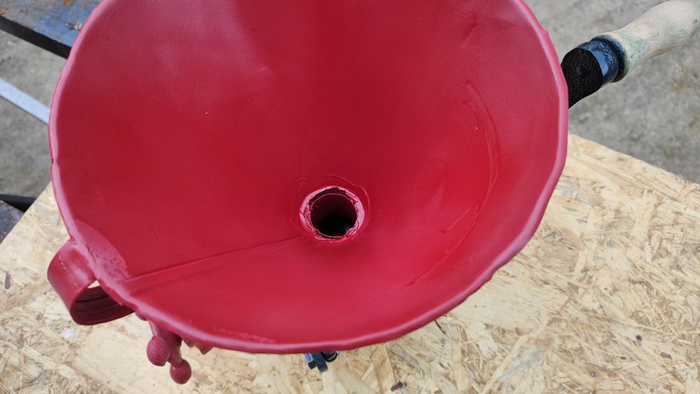 Moara veche de fontă,marca ILBO,românească