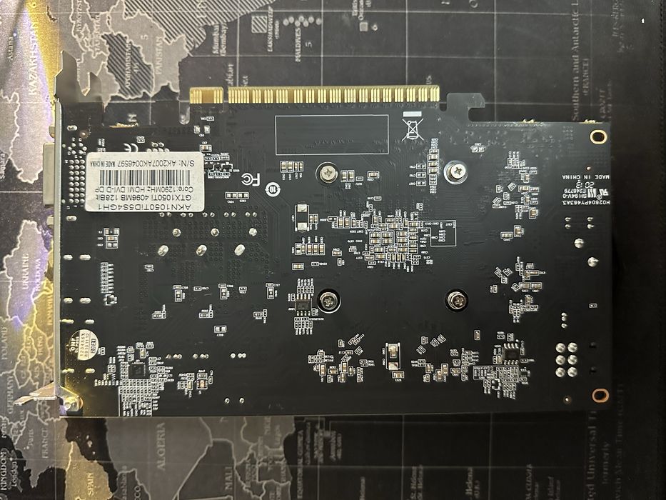 Продам видеокарту Arktek Geforce GTX 1050 Ti 4 GB 128 bit GDDR5