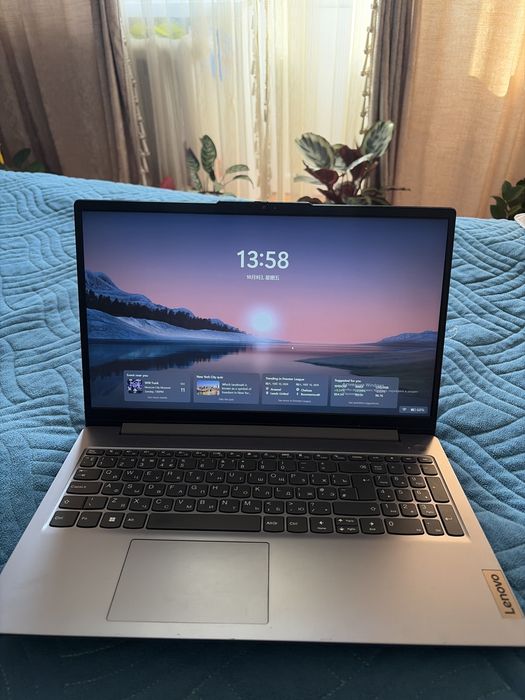 ноутбук lenovo IdeaPad 3 15.6”/ 8гб / SSD 512гб