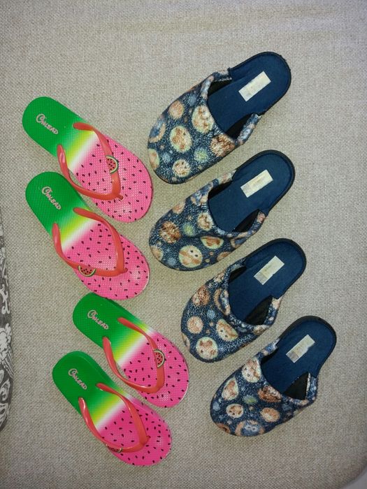 Детски чехли, номер 31 и 33