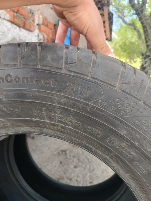Continental 205/75/16C