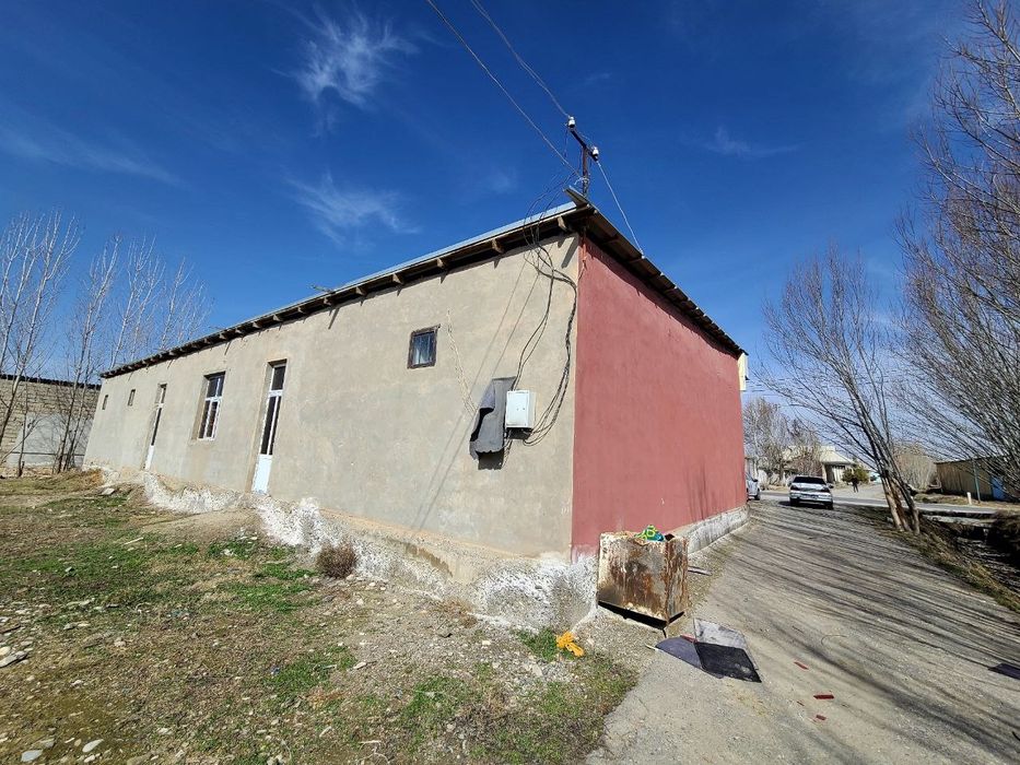 Bino va yer maydoni sotiladi srochna!!!