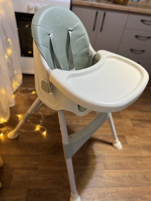 Продам стульчик для кормления