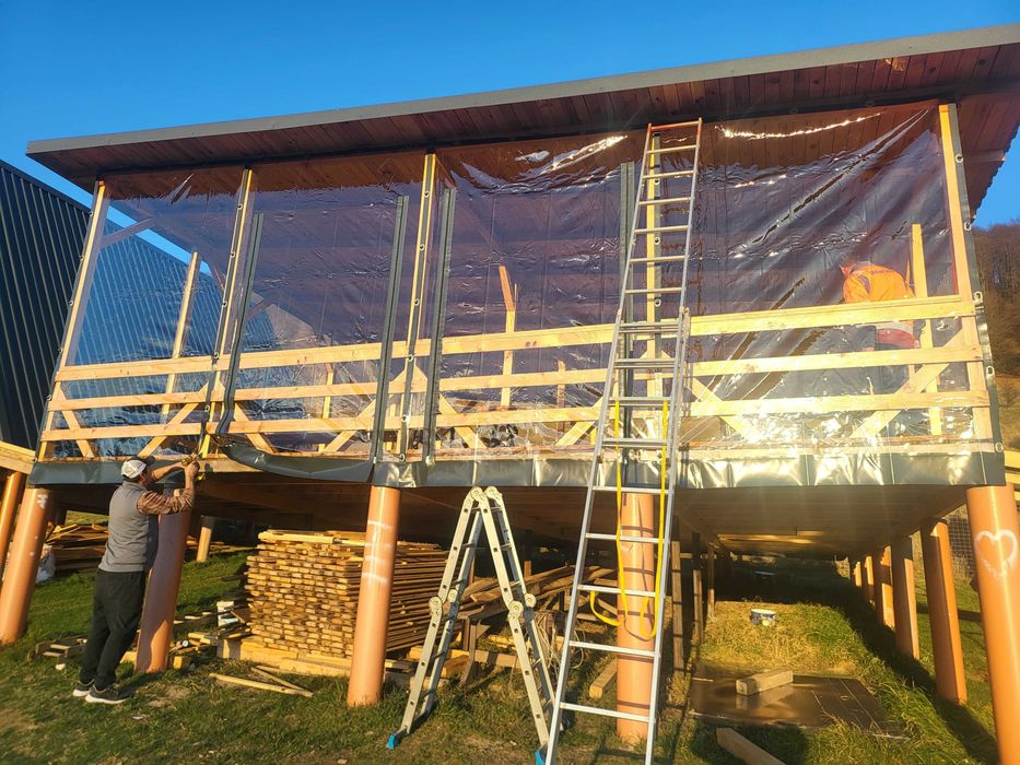 Închideri Terase din Prelată Transparentă Sibiu – Direct de la Producător
