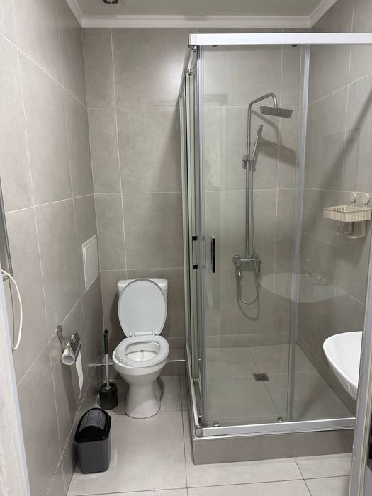 Сдаётся в аренду 2-комнатная квартира в новостройке.
Улица Шота Рустав