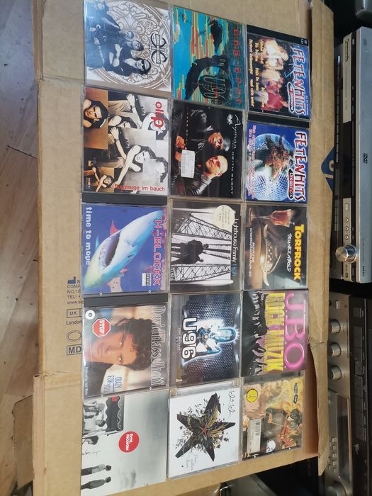 Pachete cd uri cd player singleuri albume  etc