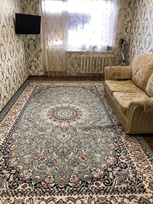 Продаётся 2-ком. квартира в 4 микрорайоне