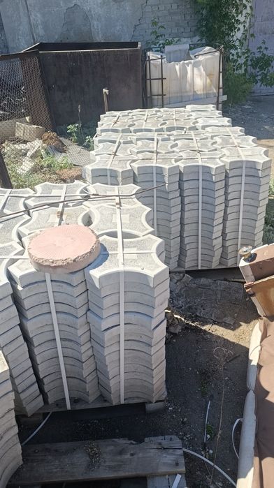 Продам плитку тротуарную