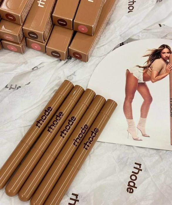 Rhode lip liner and mirror