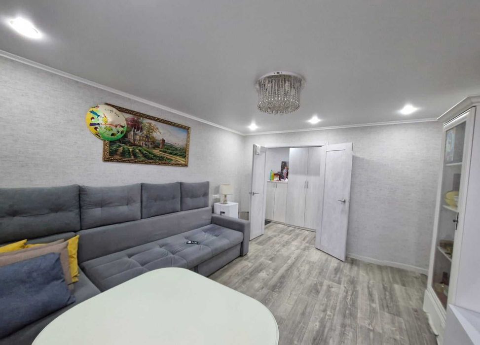 Продажа 3- комн квартиры