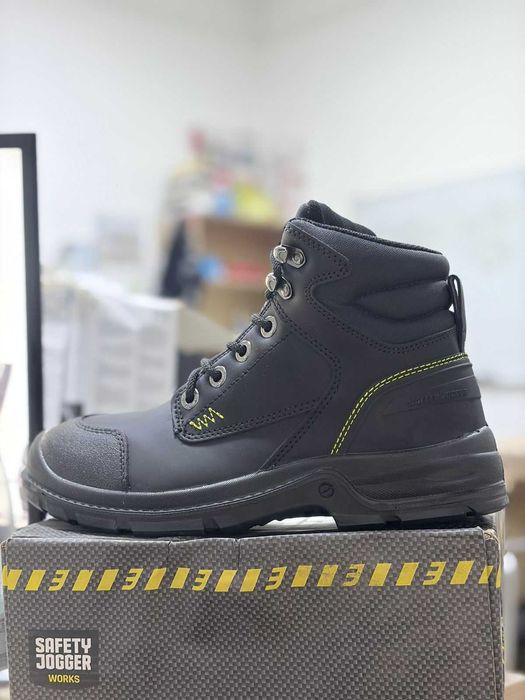 Ботиник рабочие worker