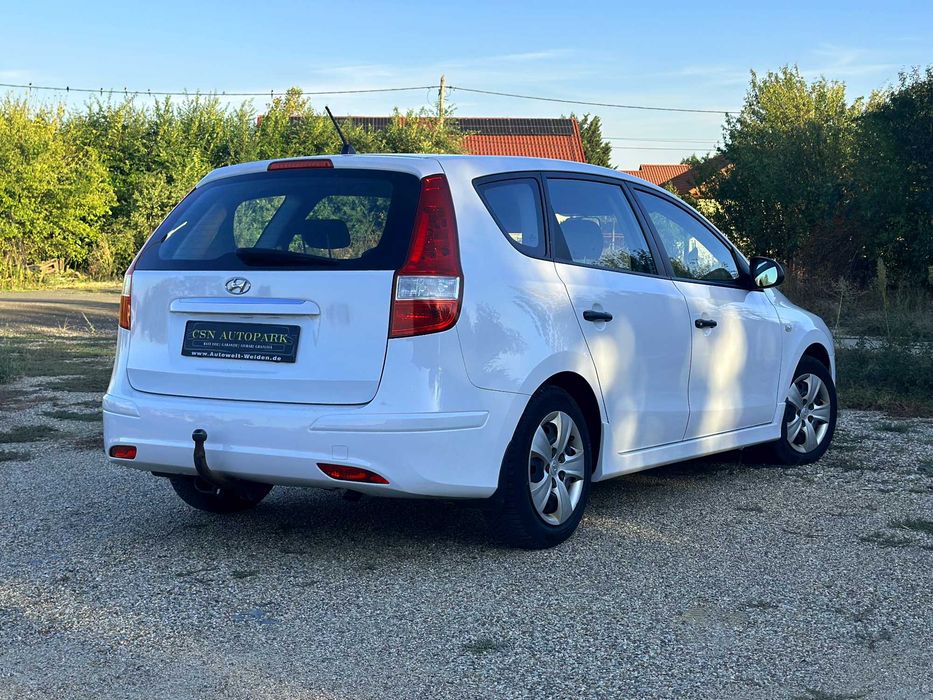 Hyundai i30 1.6 CRDI • 2011 • Diesel • 115 CP • Euro 5 • Rate fixe • Garanție • Livrare Gratuită