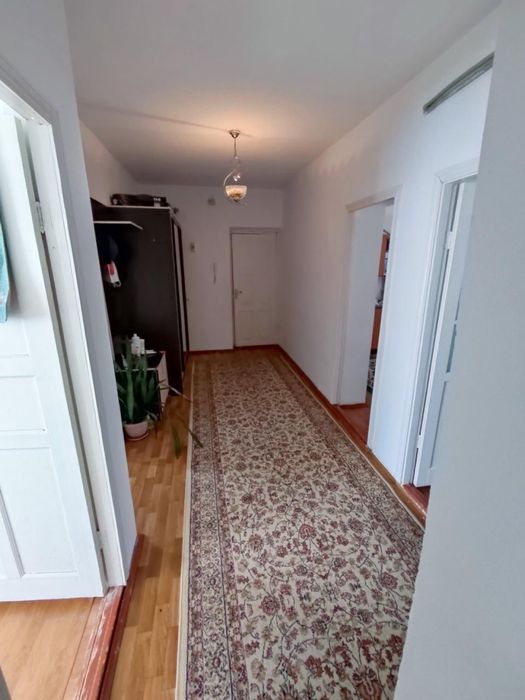 Продам 3 комнатную квартиру