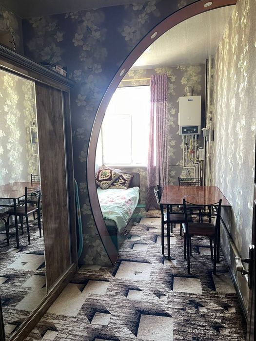 5 mikrarayon 31maktab orqasidagi 73drop bir 3etaj 3xonalik kvartira