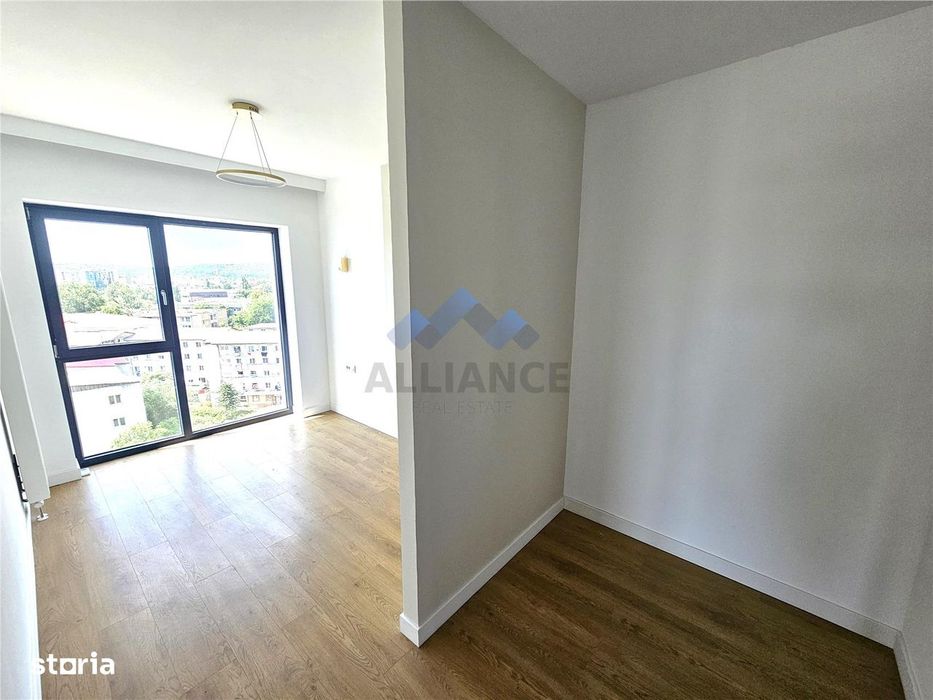 Penthouse cu 3 camere, terasa spatioasa, Silk District