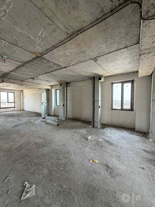 Продам 5 комнатную в ЖК «Black Tower»(140кв.м) Яккасарайский район