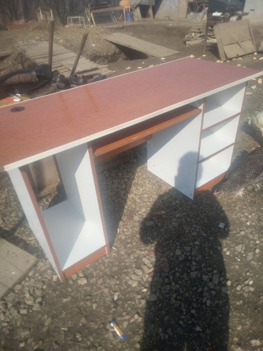 Masă de birou,masă de călcat