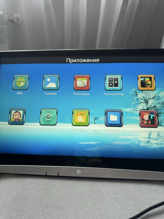 Монитор (планшет) в авто