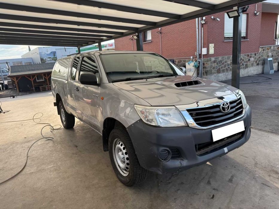Toyota Hilux Extra Cab 4x4